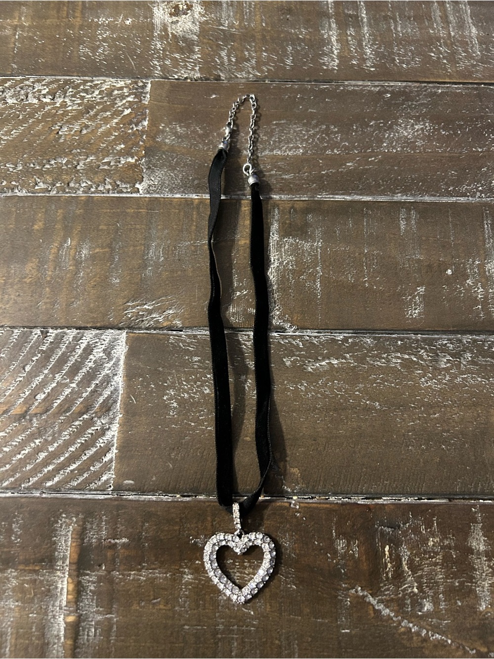 💙Rhinestone heart necklace